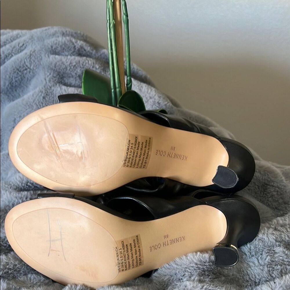 Kenneth Cole Black High-Heeled Sandals NWOT retail $129 size: 8 - Picture 5 of 5